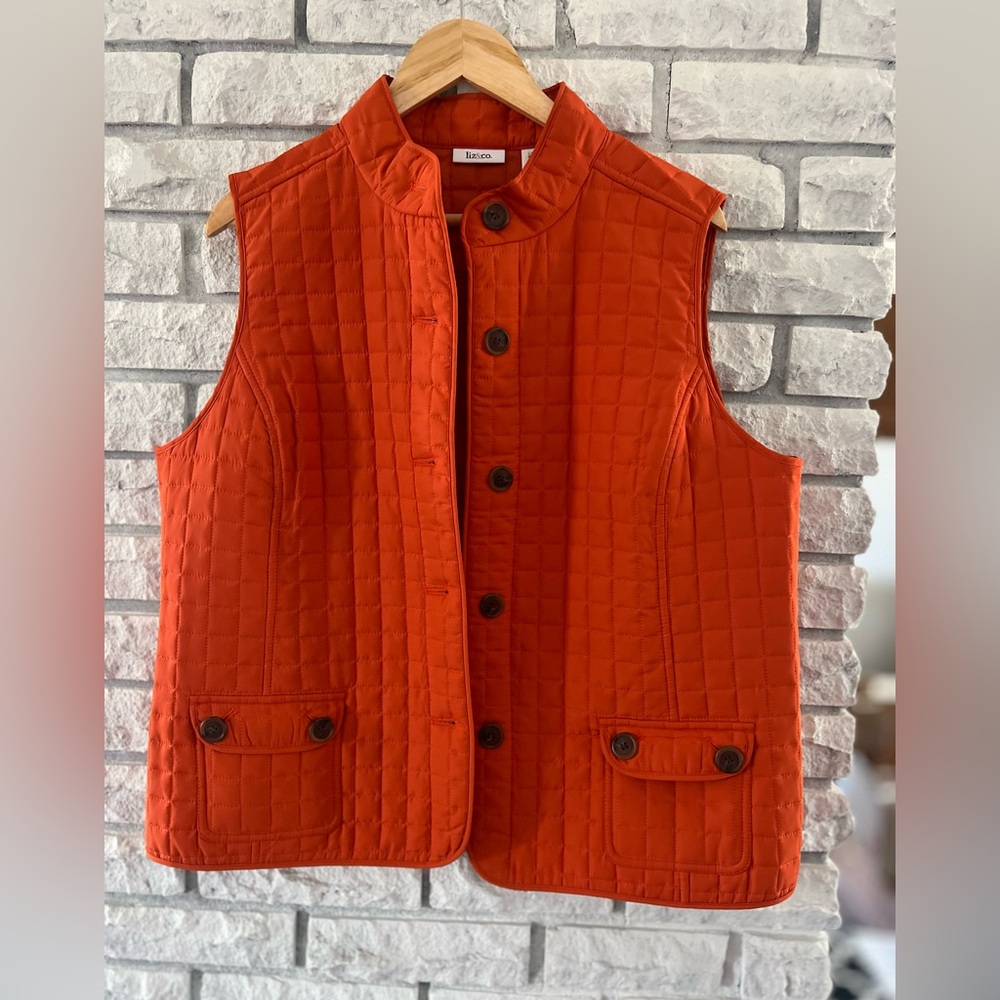Quilted Liz&co vest XL womans